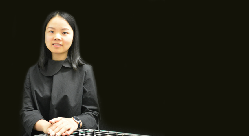 One of the Guzheng teachers at Ping's Music School